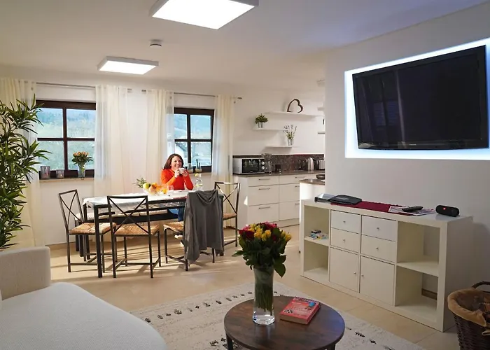 Weibhauser Apartment *